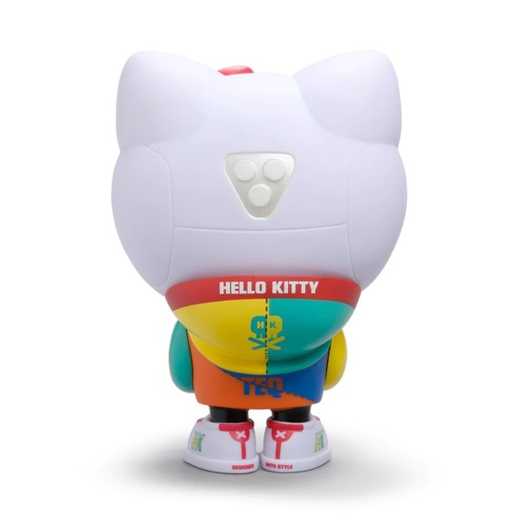 Hello Kitty 8" Art Figure by Quiccs - 80's Retro Edition KidRobot - Picture 5 of 5